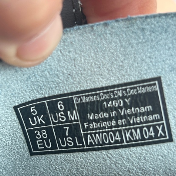 Dr. Marten Kids White Patent Combat Boot Lace-Up Chunky Sole Mini Grunge size 6 - Picture 11 of 11